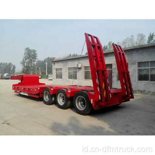 3 Axle Tractor Lowbed Semi Trailer Truck